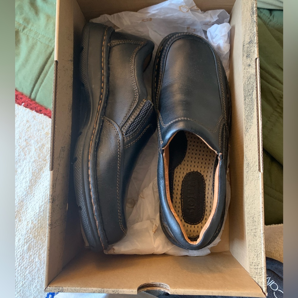 Born all leather slip on loafer